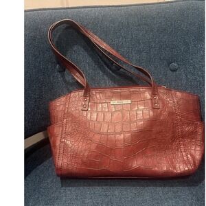 Relic 1992 Burgundy Embossed Croc Texture Shoulder Bag Purse